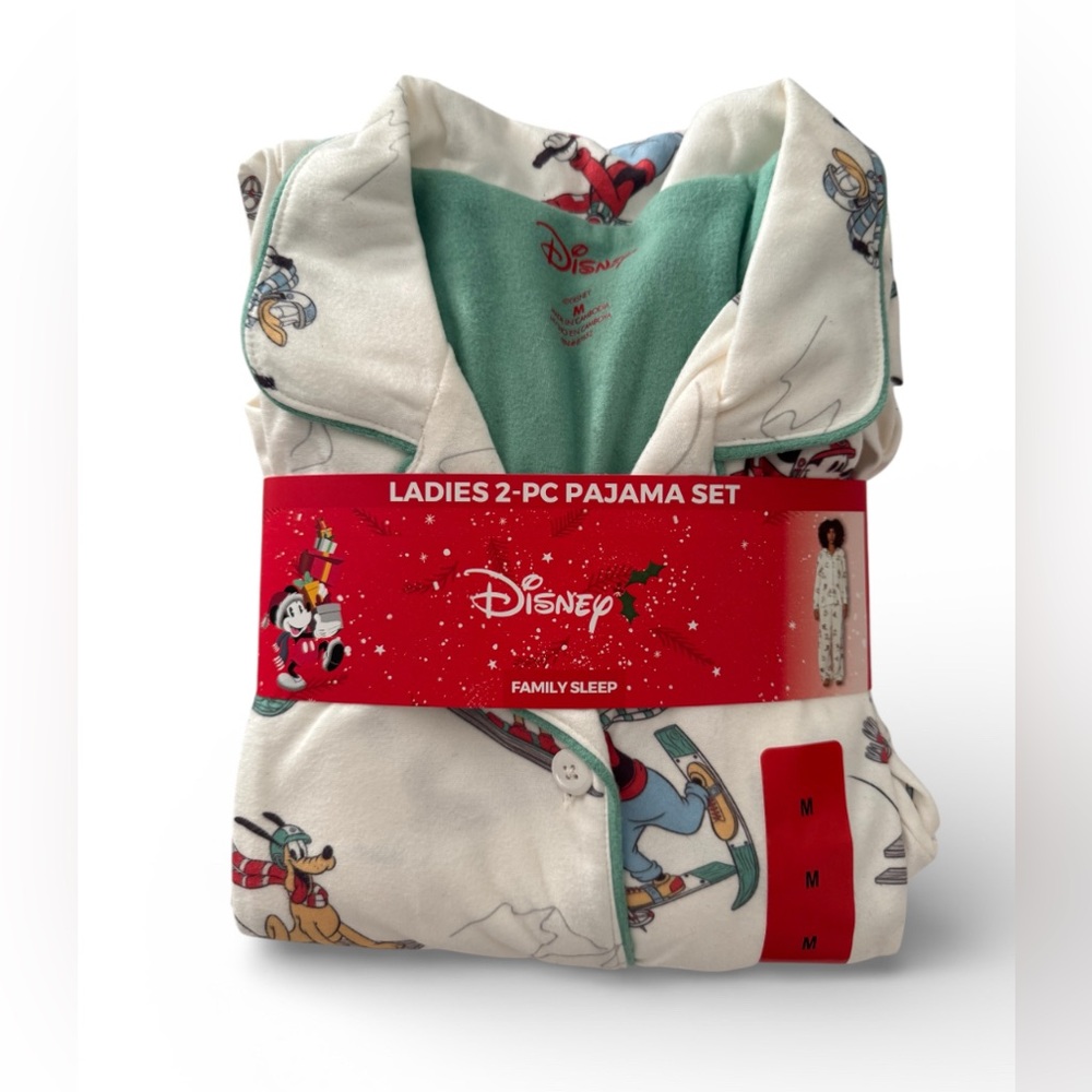 Disney Women’s Pajama Set - White with Red and Green Size:M NWT